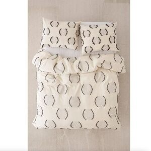 Urban Outfitters Jacquard Circles Duvet Cover Cream Black Cotton Size Full/Queen